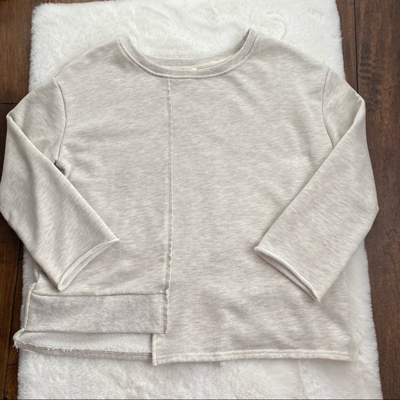 ⭐️2xHP⭐️ Umgee Heathered Grey Size Medium Fleece Top - Picture 2 of 10